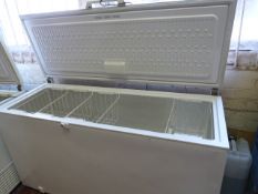 Whirlpool Chest Freezer 499L Capacity