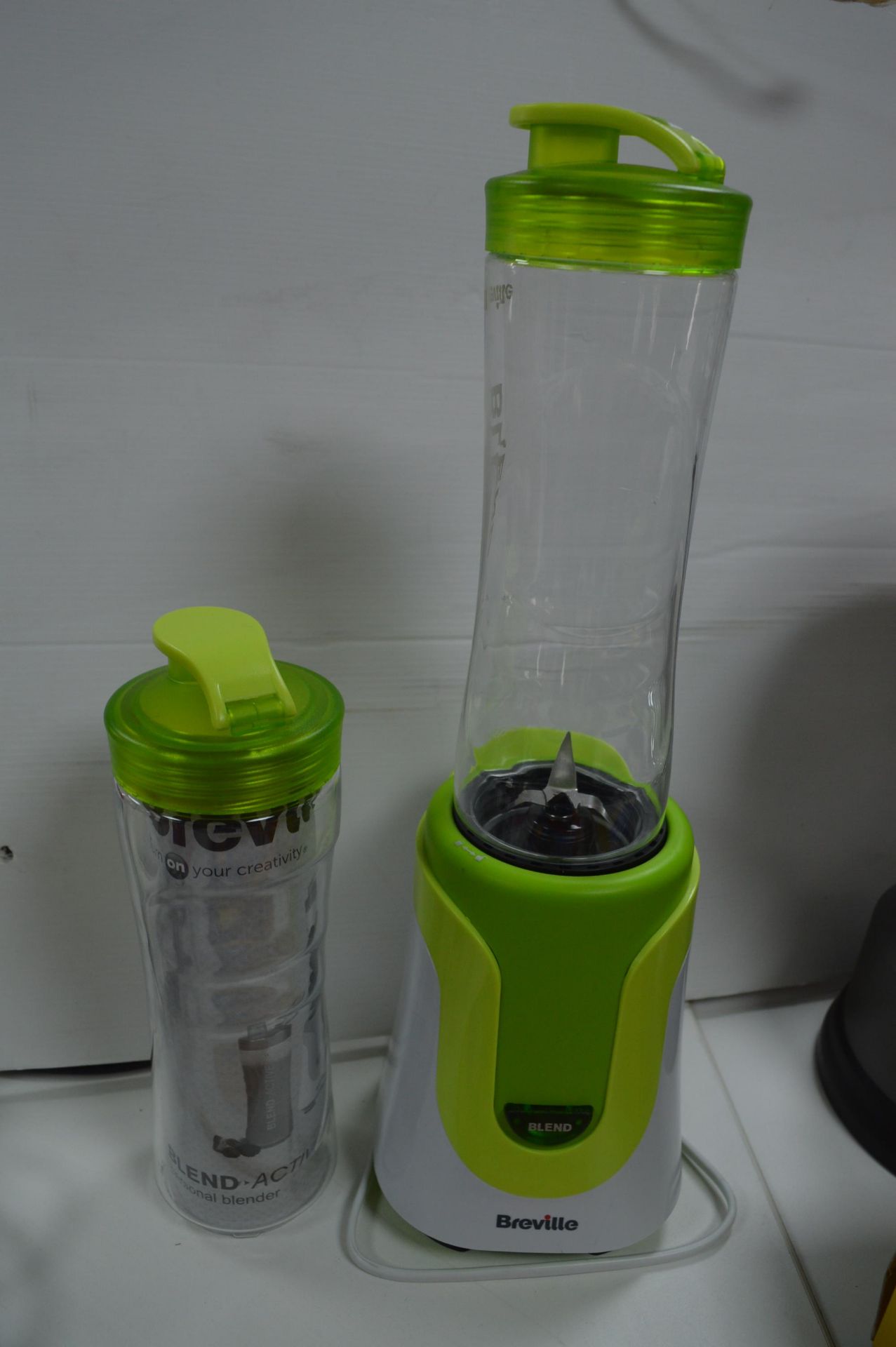 *Breville Blender Active with Sports Bottles