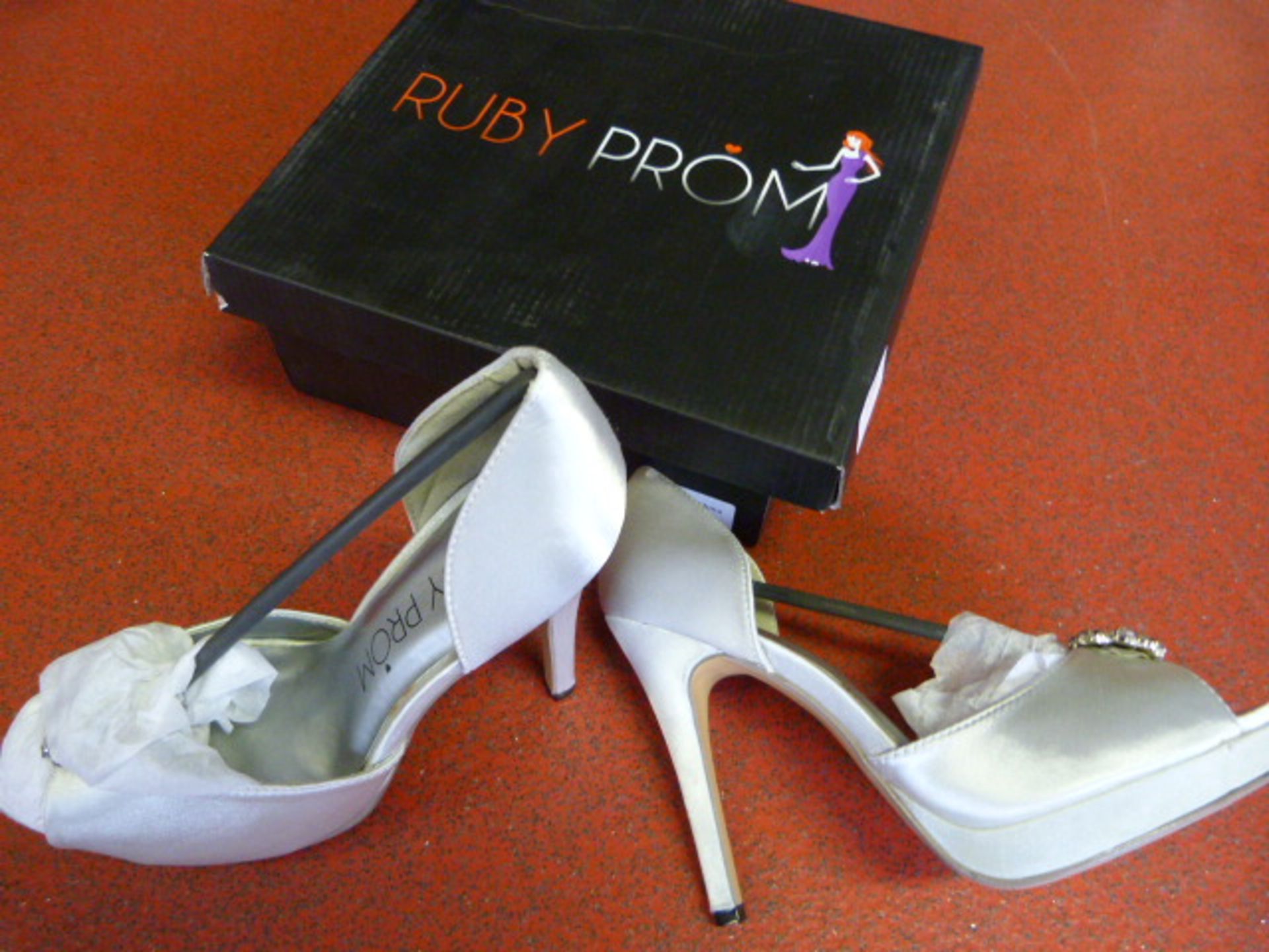 *Six Pairs of Ruby Prom RU02 Silver Prom Shoes (Mi