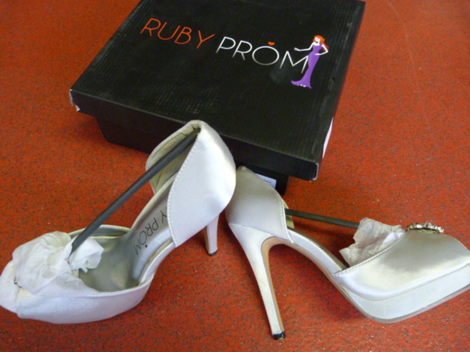 *Six Pairs of Ruby Prom RU02 Silver Prom Shoes (Mi