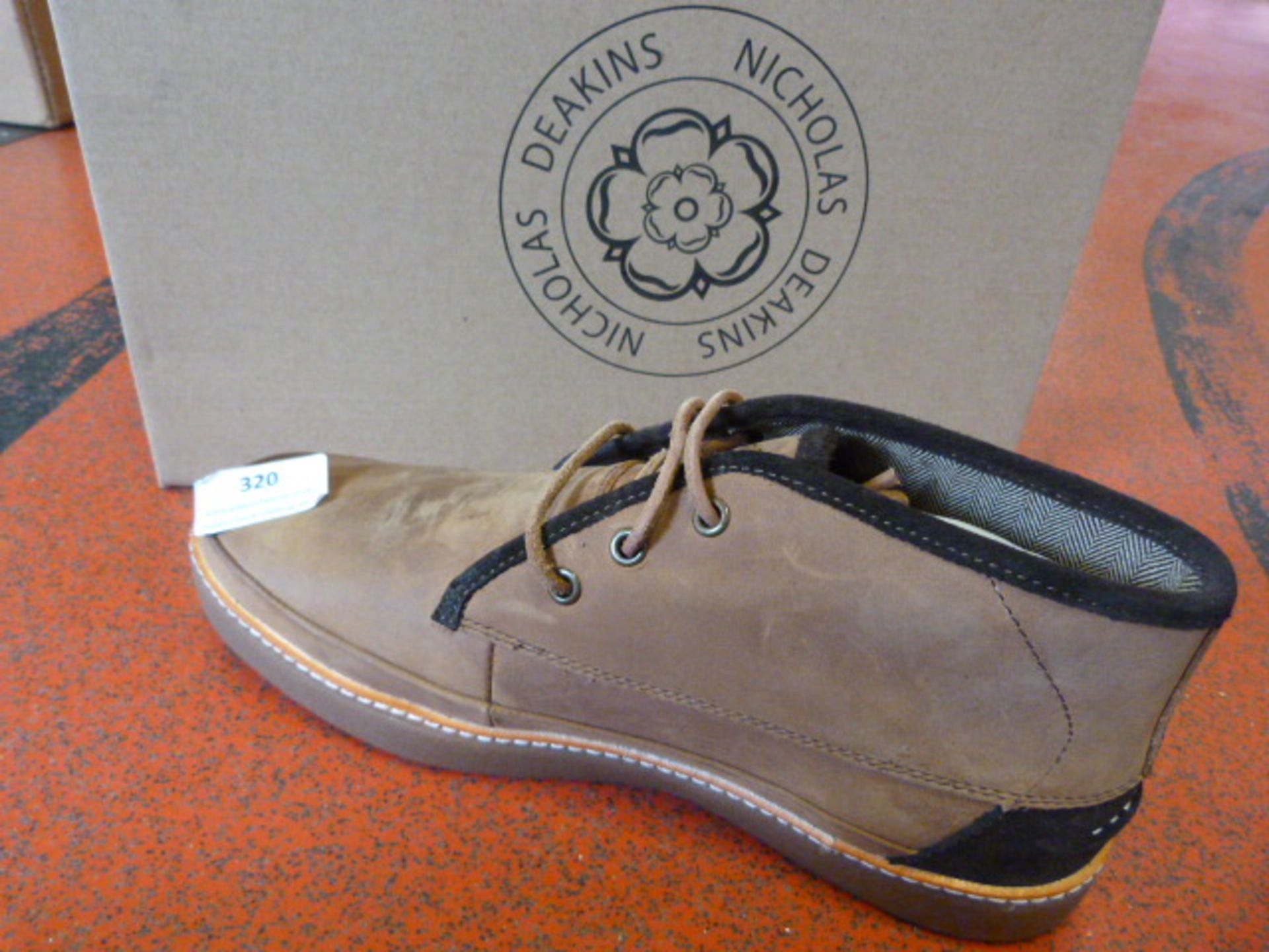*Nicholas Deakin Tan Leather Boots Size: 6
