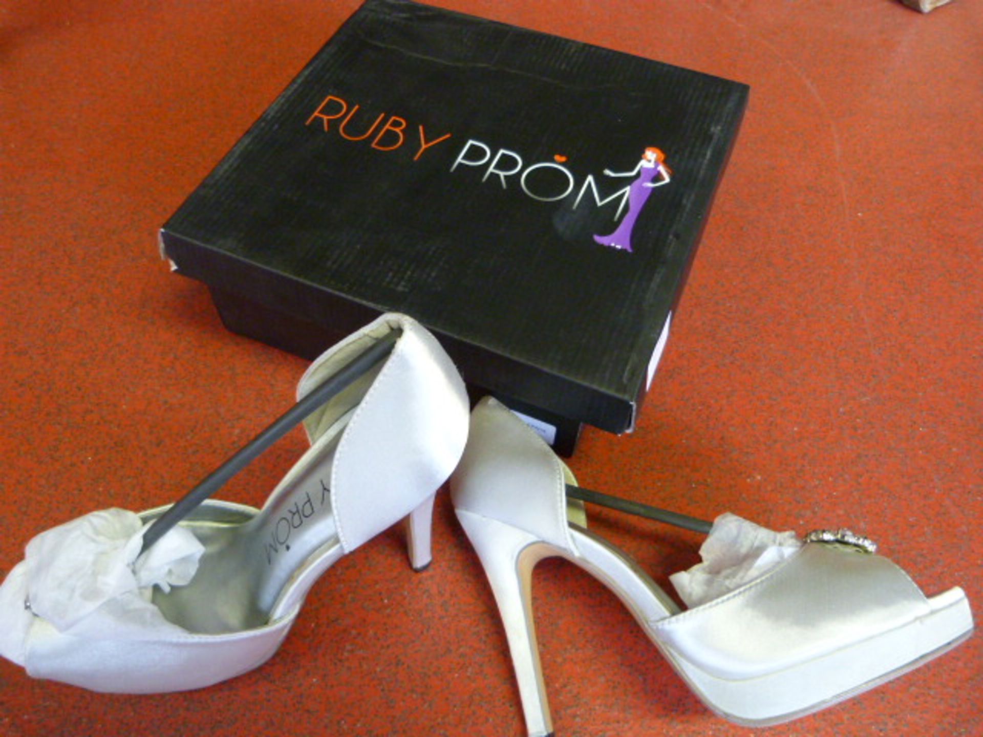 *Six Pairs of Ruby Prom RU02 Silver Prom Shoes (Mi