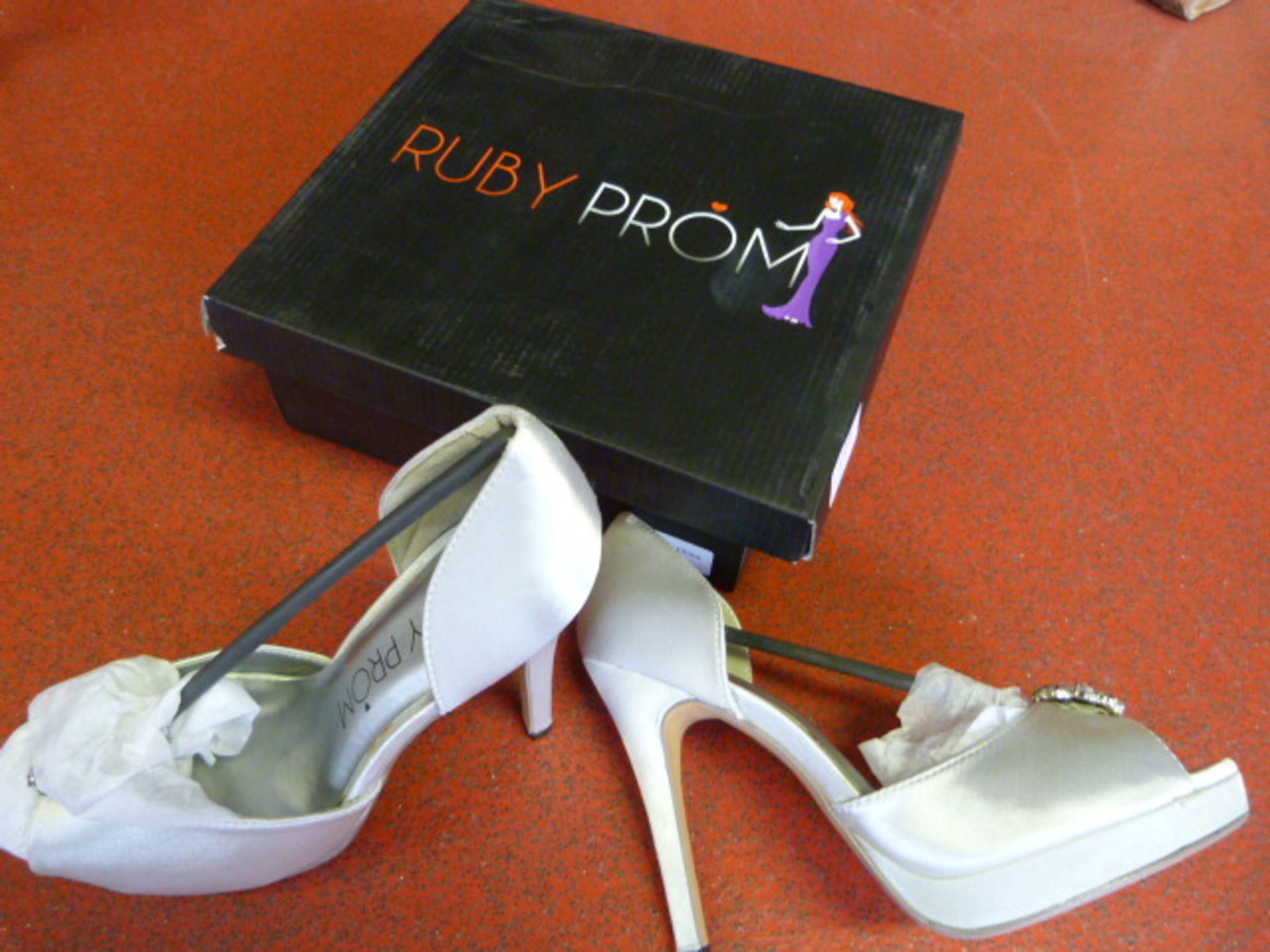 *Six Pairs of Ruby Prom RU02 Silver Prom Shoes (Mi