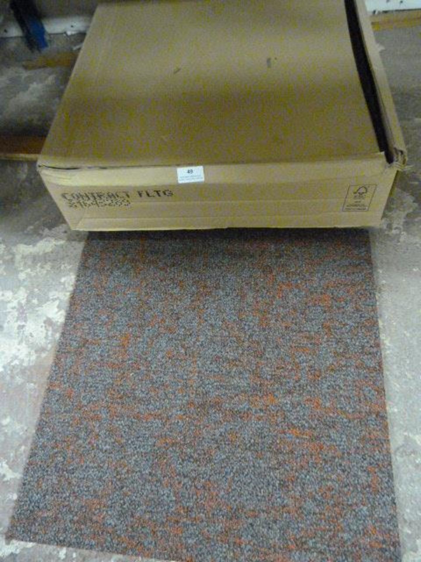 Box (5x5m) of Red Fog Carpet Tiles