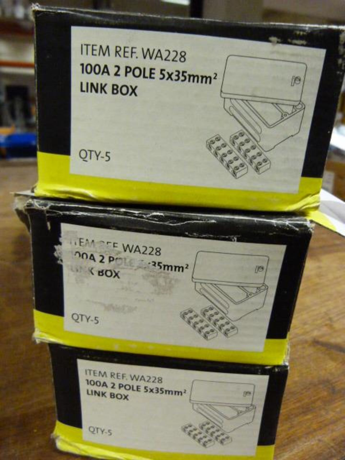 *Fifteen Double Henley Two Pole 5x35mm Boxes