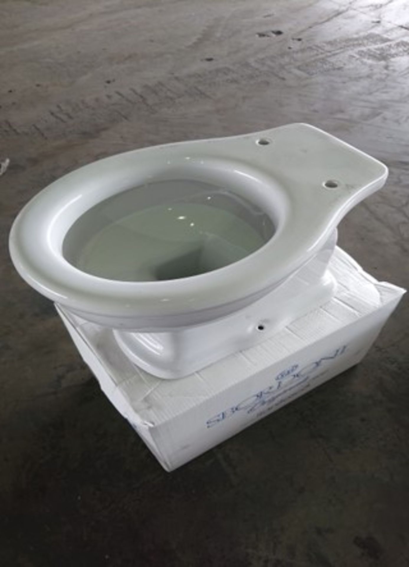 *Italian Designer White Toilet Pan