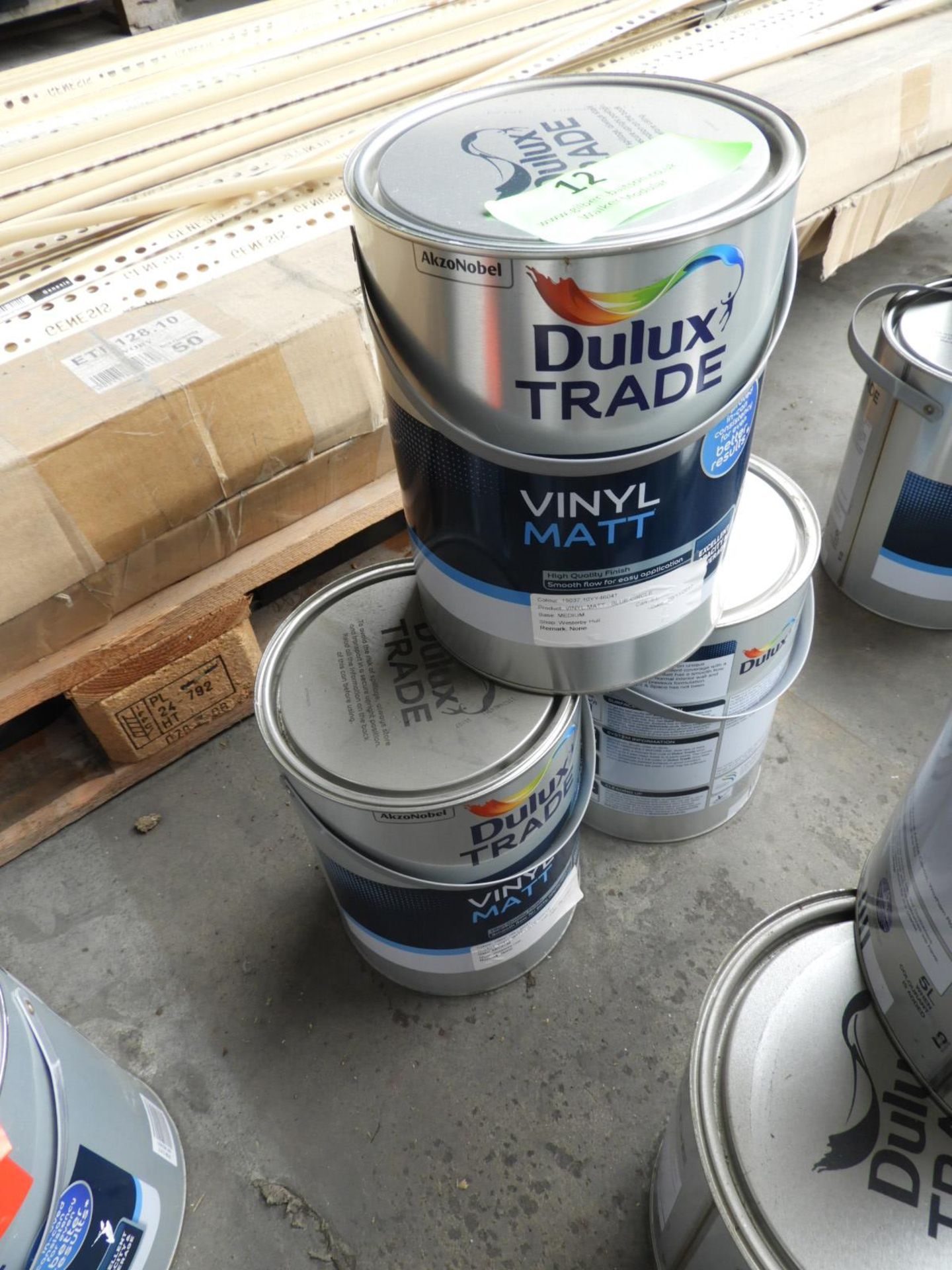 *3x 5L of Dulux Trade Vinyl Matt Emulsion "Blue Circle" - Image 2 of 2