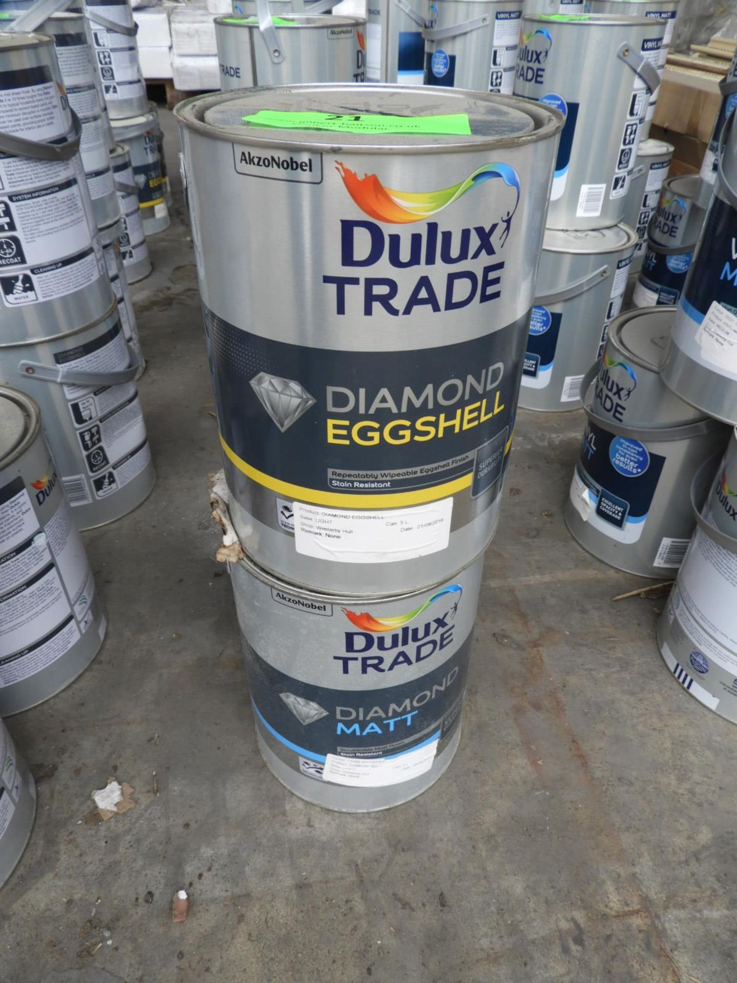 *2x 5L of Dulux Trade Paint (1x Diamond Eggshell,1x Diamond Matt Emulsion) - Image 2 of 2