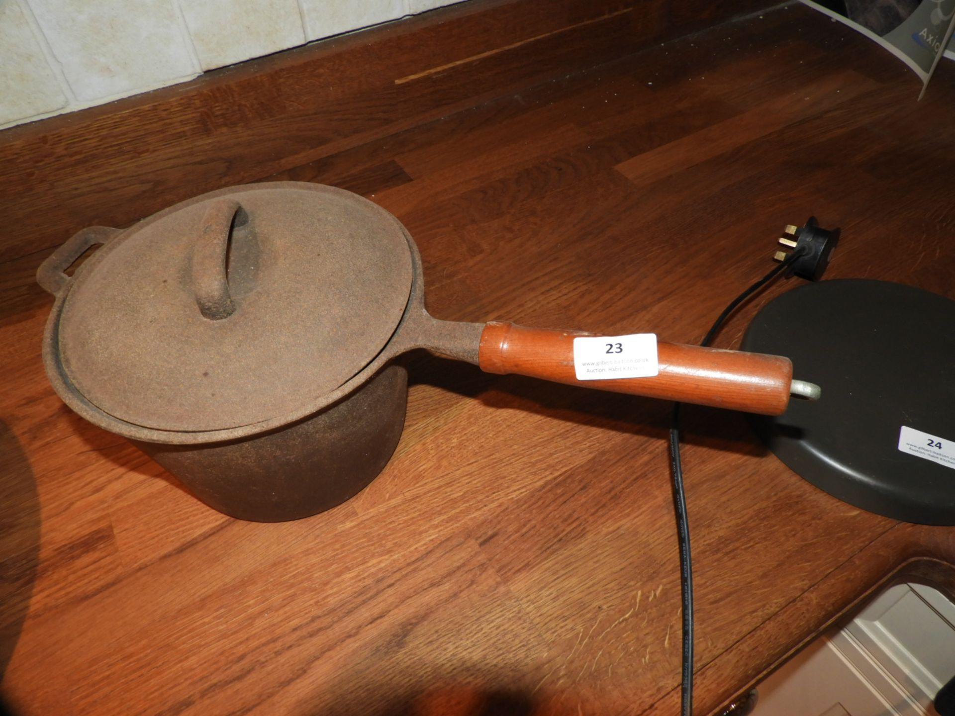 *Cast Iron Pan with Lid