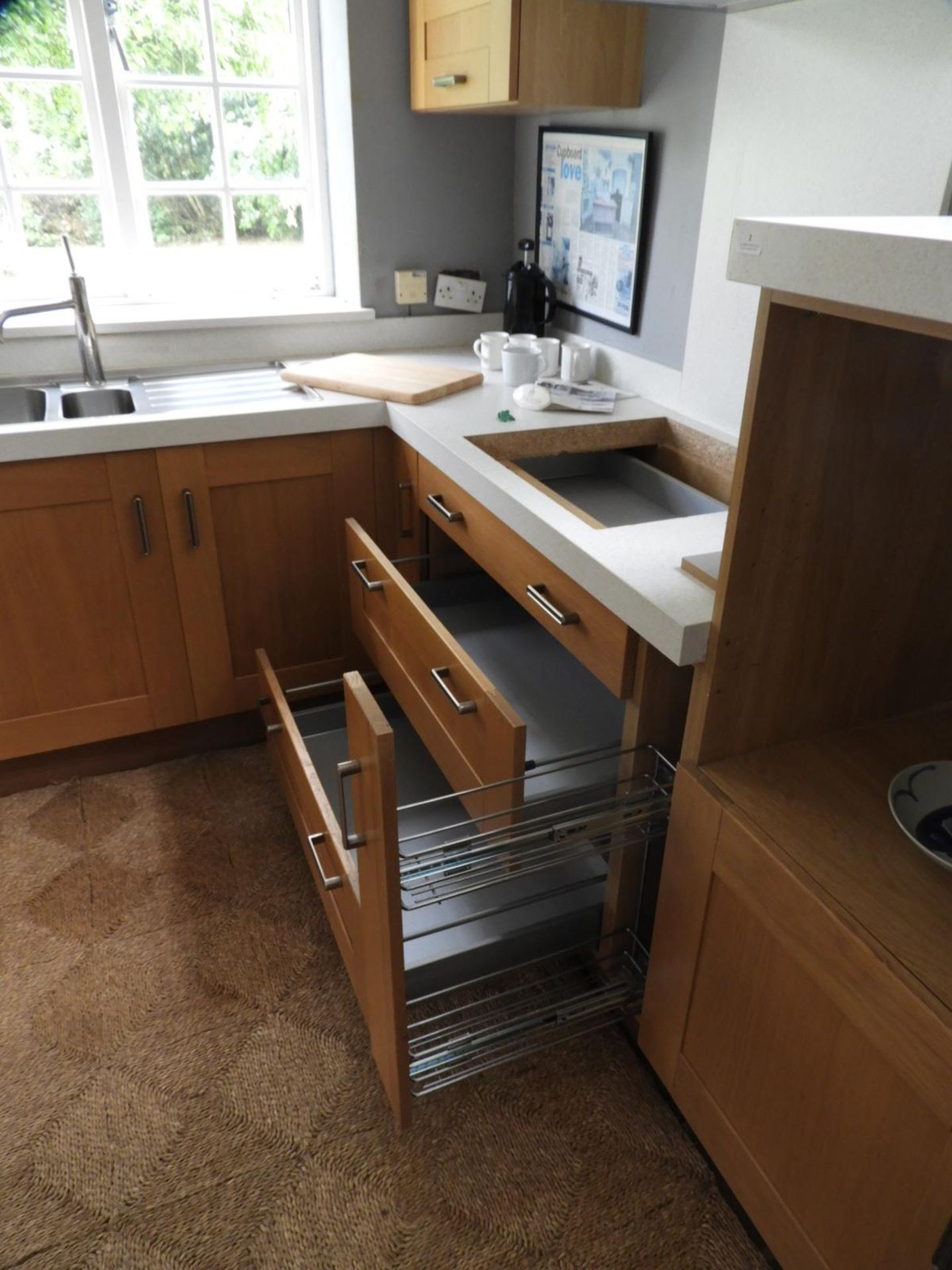 *Sheraton Display Kitchen in Golden Oak Finish with Neff Extraction Canopy & S/S Sink - Image 2 of 6