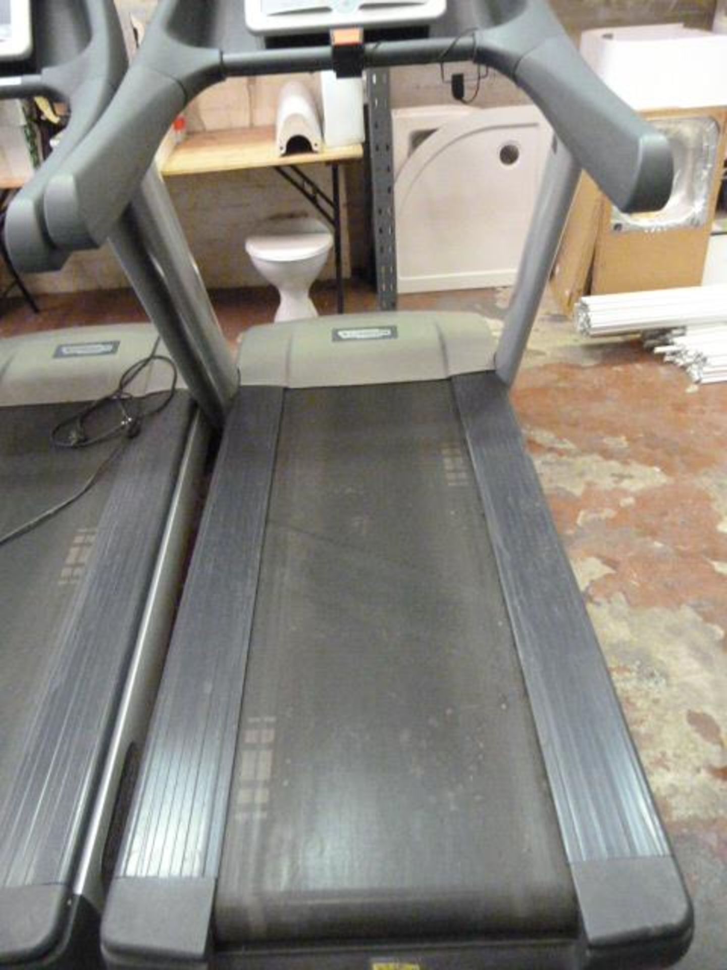 *Technogym Run 700 Excite Treadmill