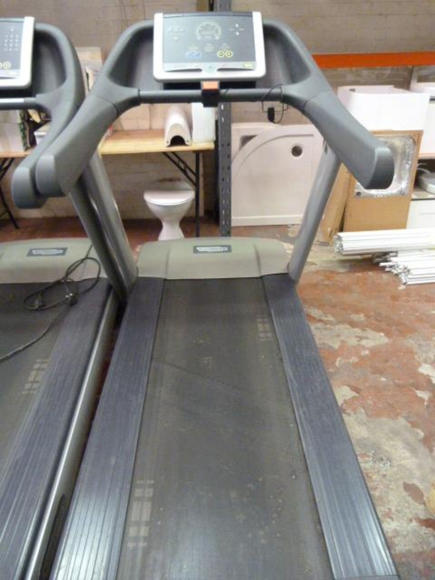 *Technogym Run 700 Excite Treadmill