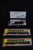Bachmann Branchline OO Scale British Rail Ivatt Class 2 Engine and Boxed Carriages