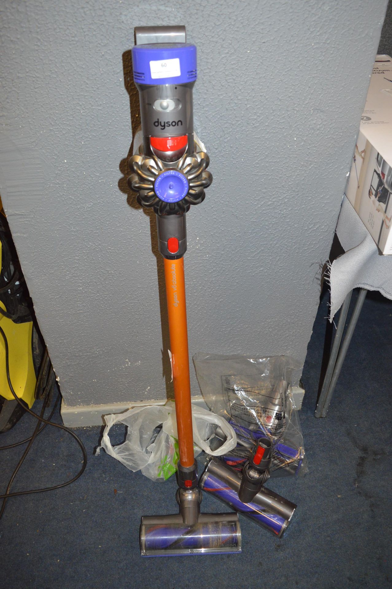 *Dyson V8 Absolute Vacuum