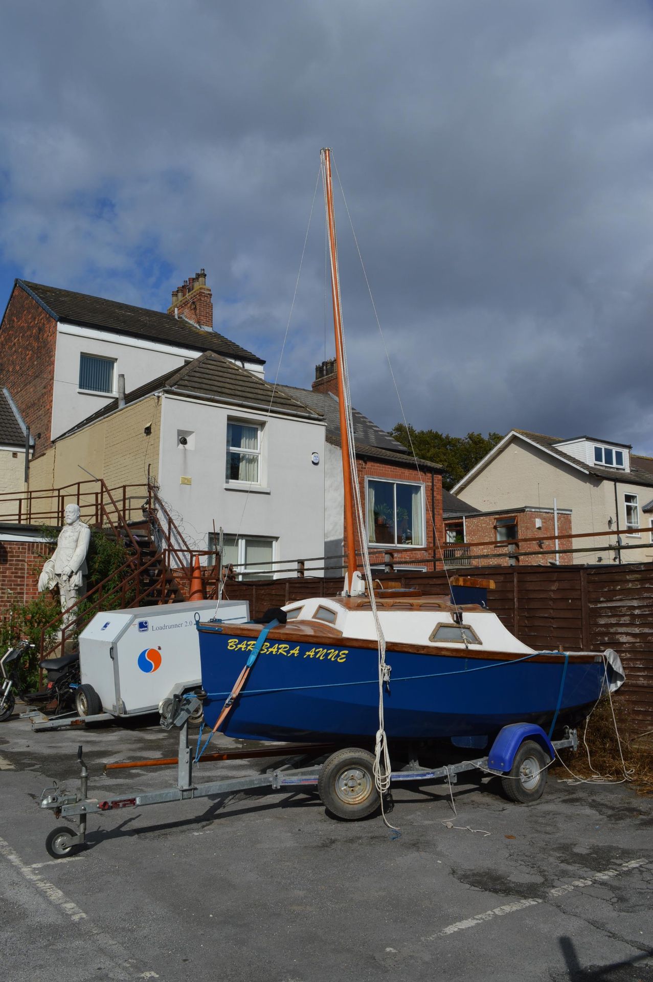 Hand Built Gaff Rig Day Sailing Boat with Road Trailer - Image 5 of 5