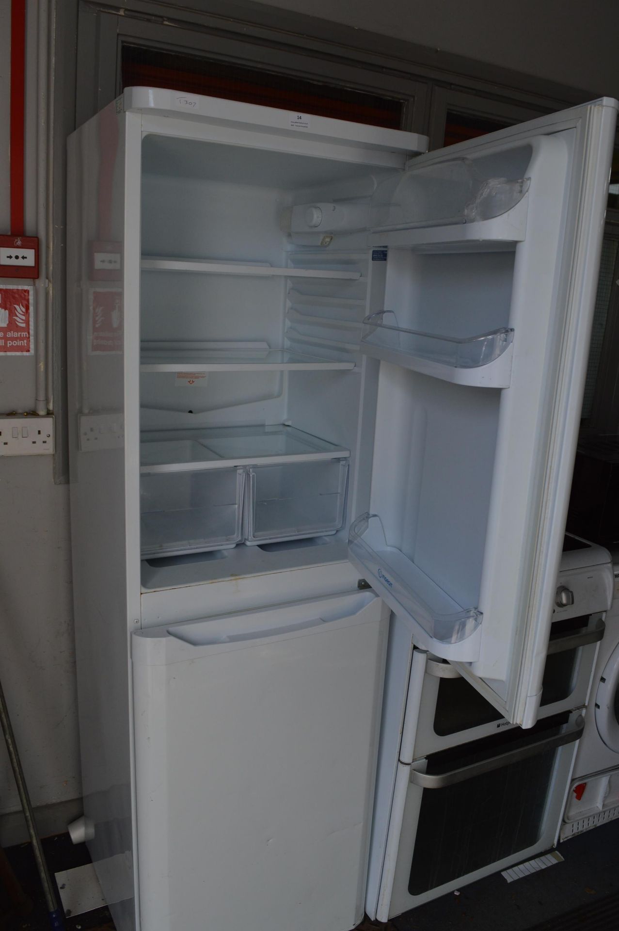 *Indesit Upright Fridge Freezer - Image 2 of 2