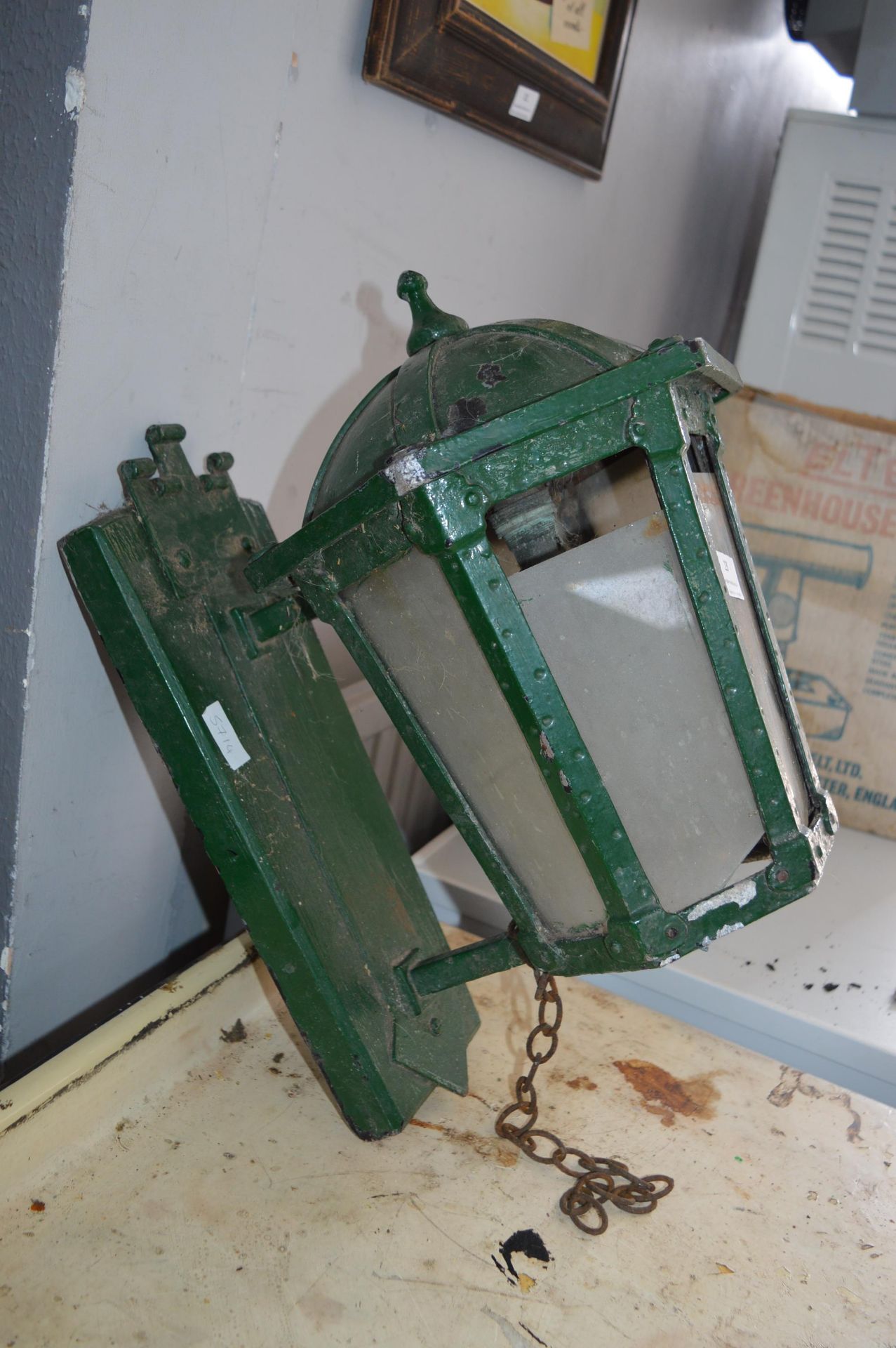 Green Metal Lamp