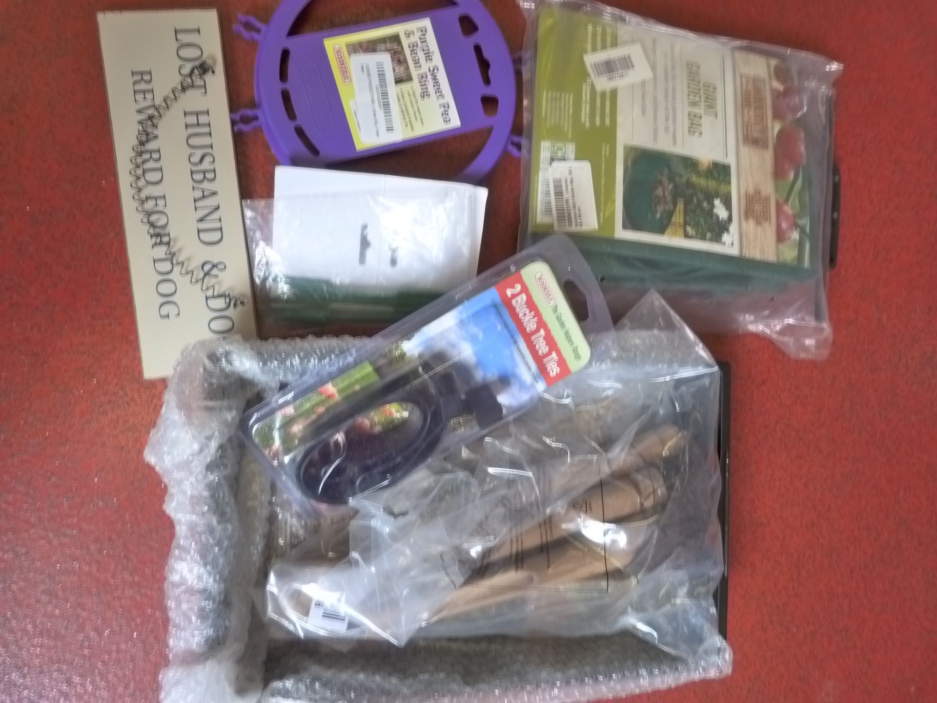 *Seed Trays, Wind Chime, Tree Ties, Garden Bag, et