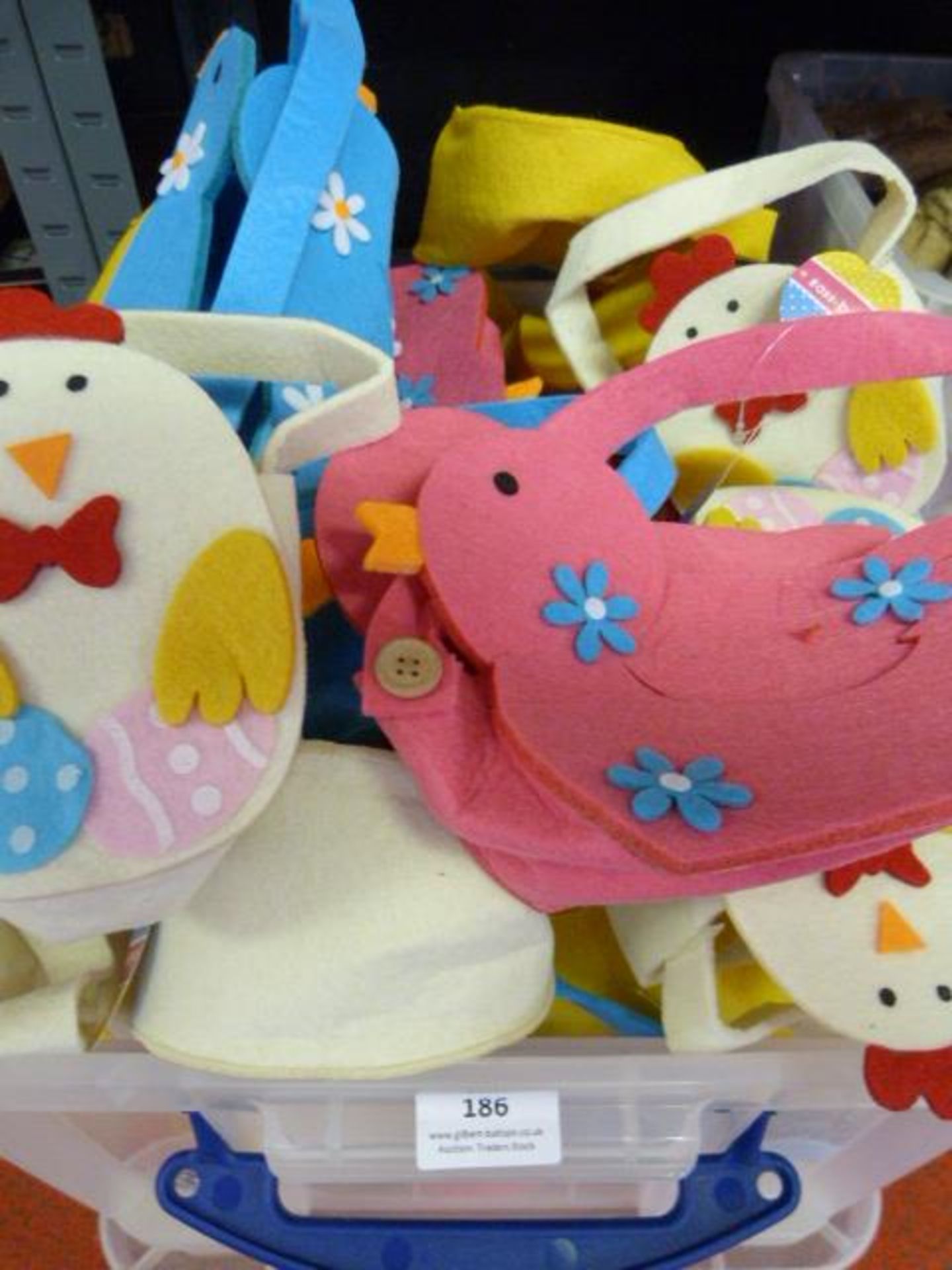 Large Quantity of Novelty Children's Handbags