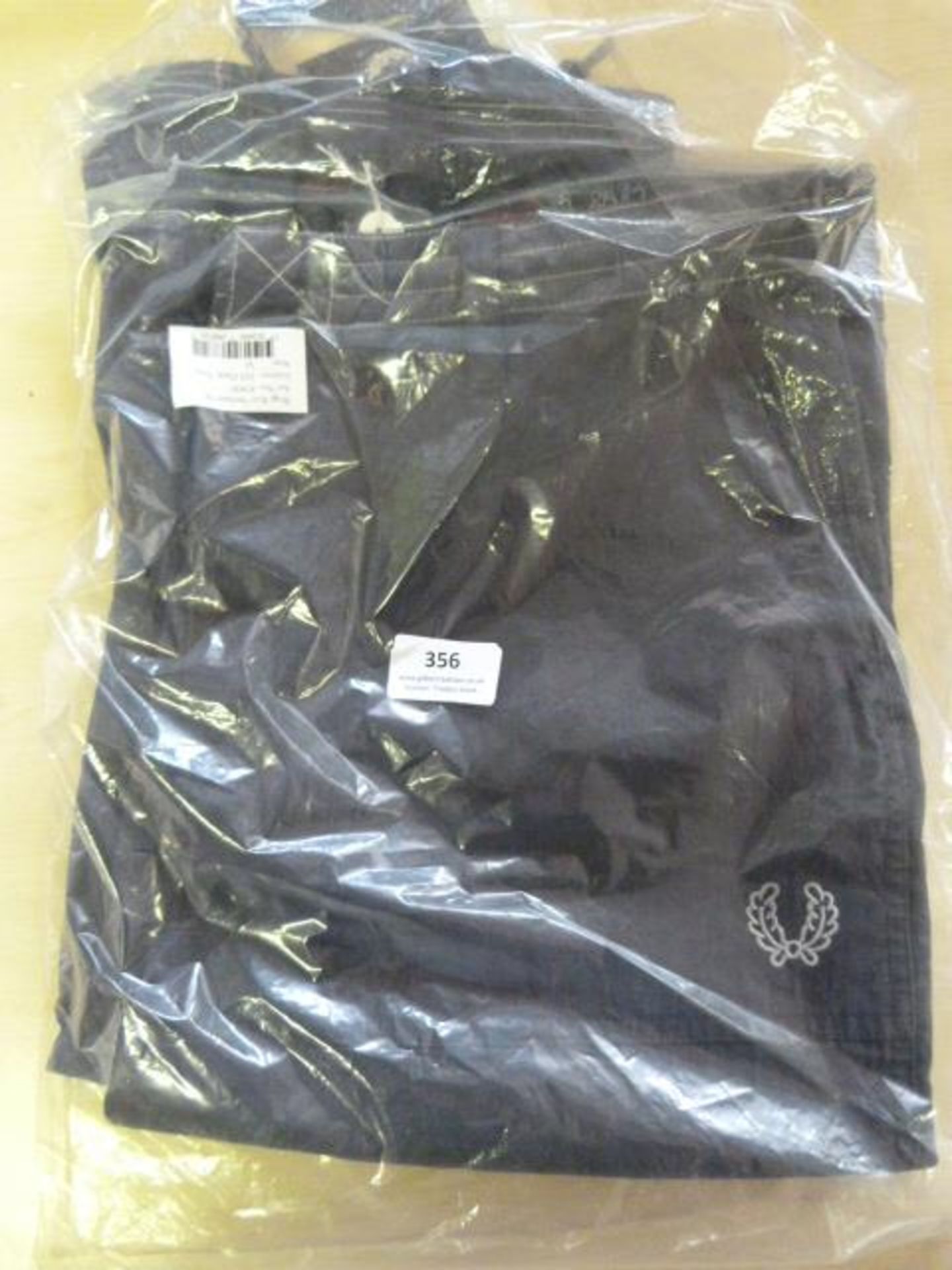 *Fred Perry Lightweight Trousers Size: Small