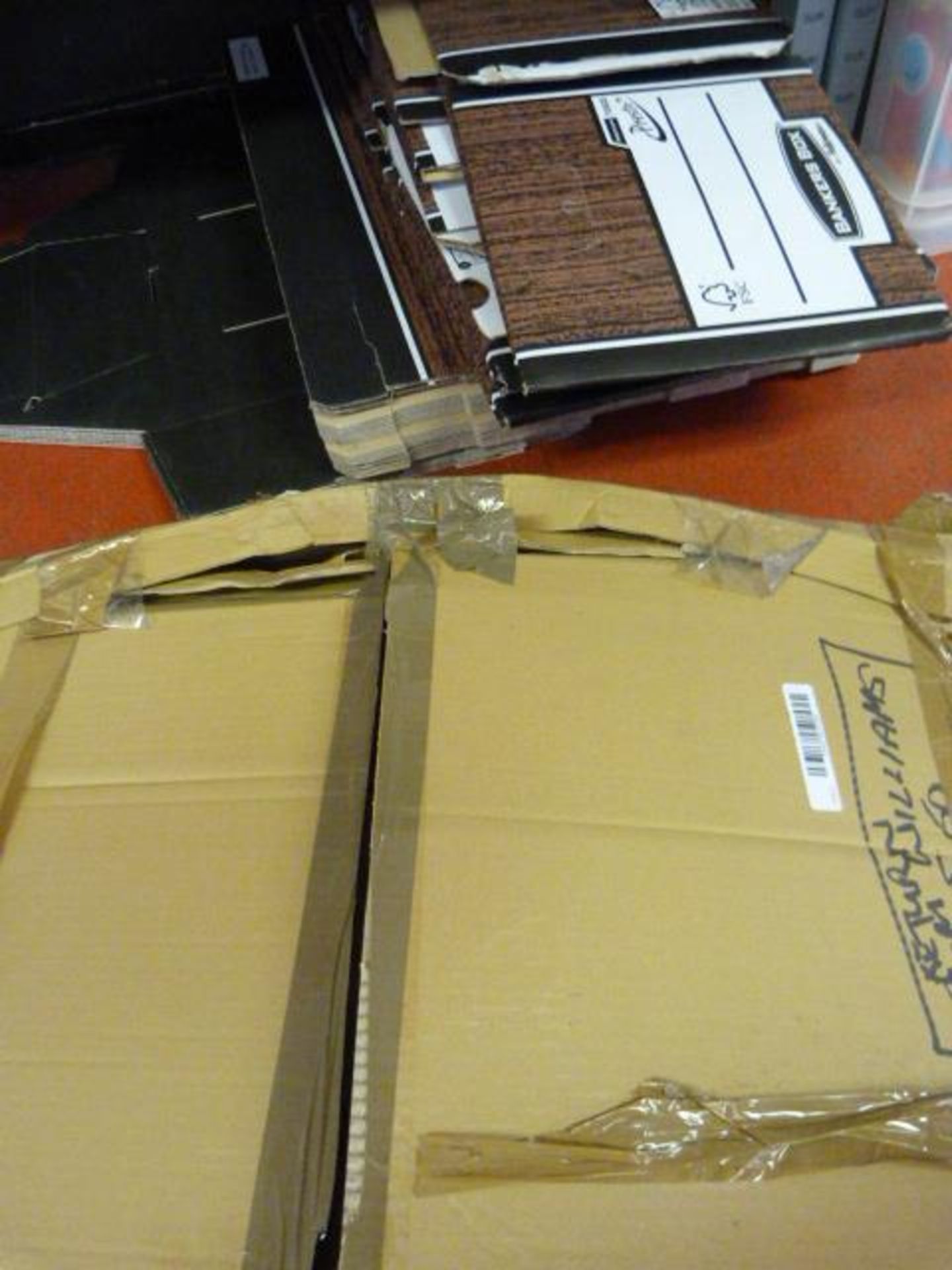 Quantity of Cardboard Boxes and Bankers Boxes (var