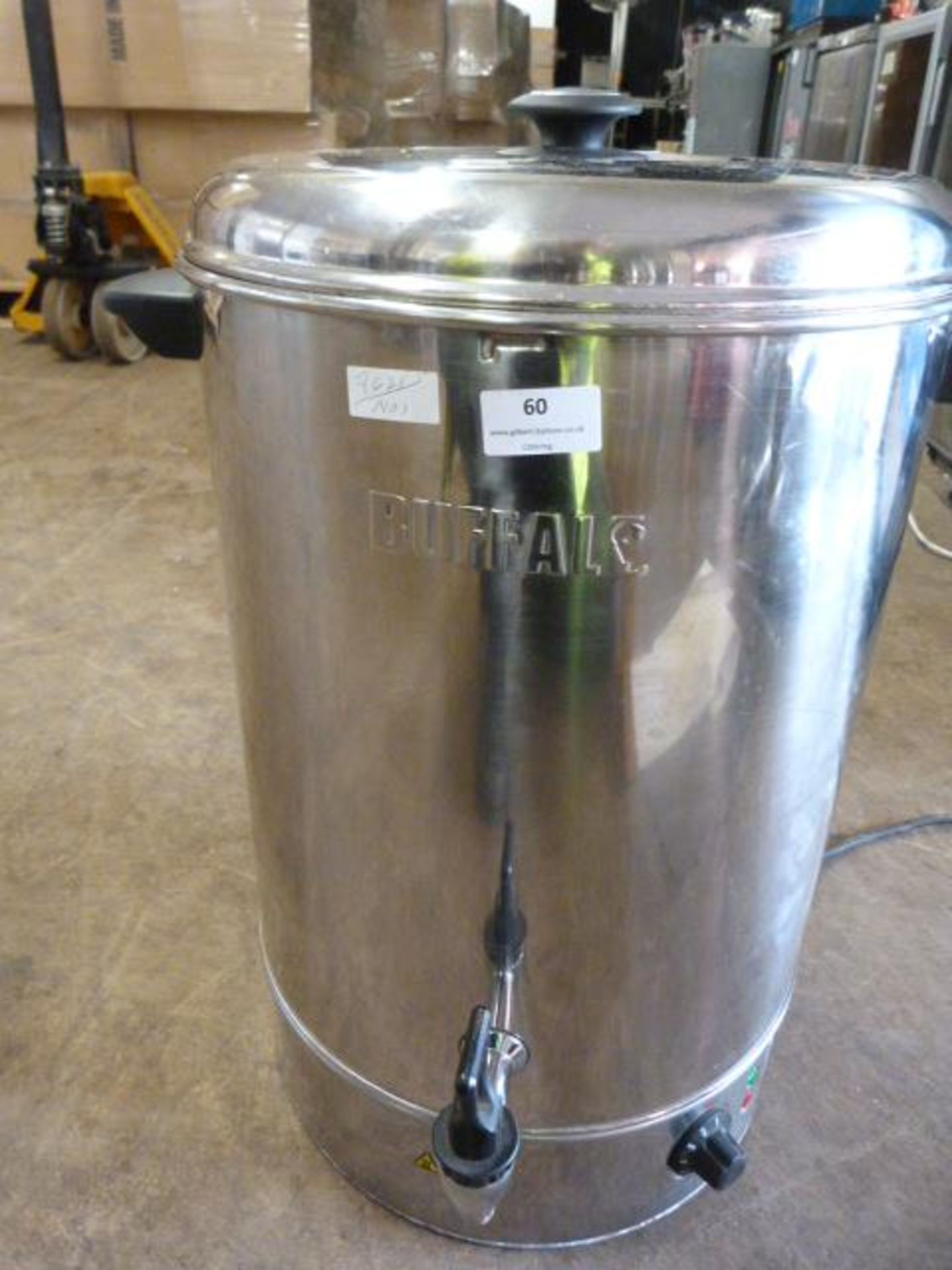 *Buffalo BL348-02 Hot Water Urn