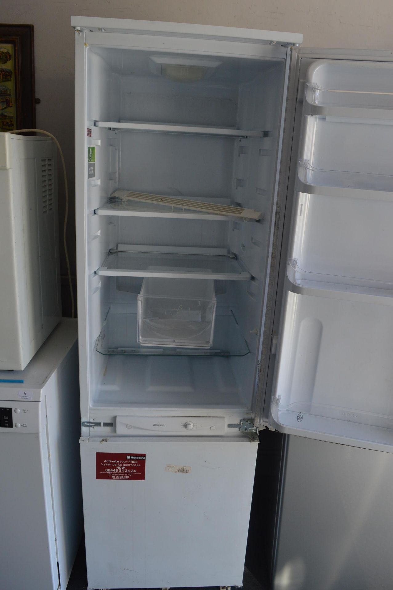 Hotpoint Integral Fridge Freezer - Image 2 of 2