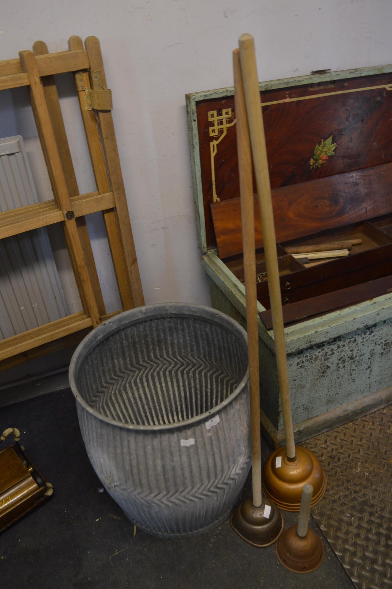 Galvanised Dolly Tub and Three Poshers