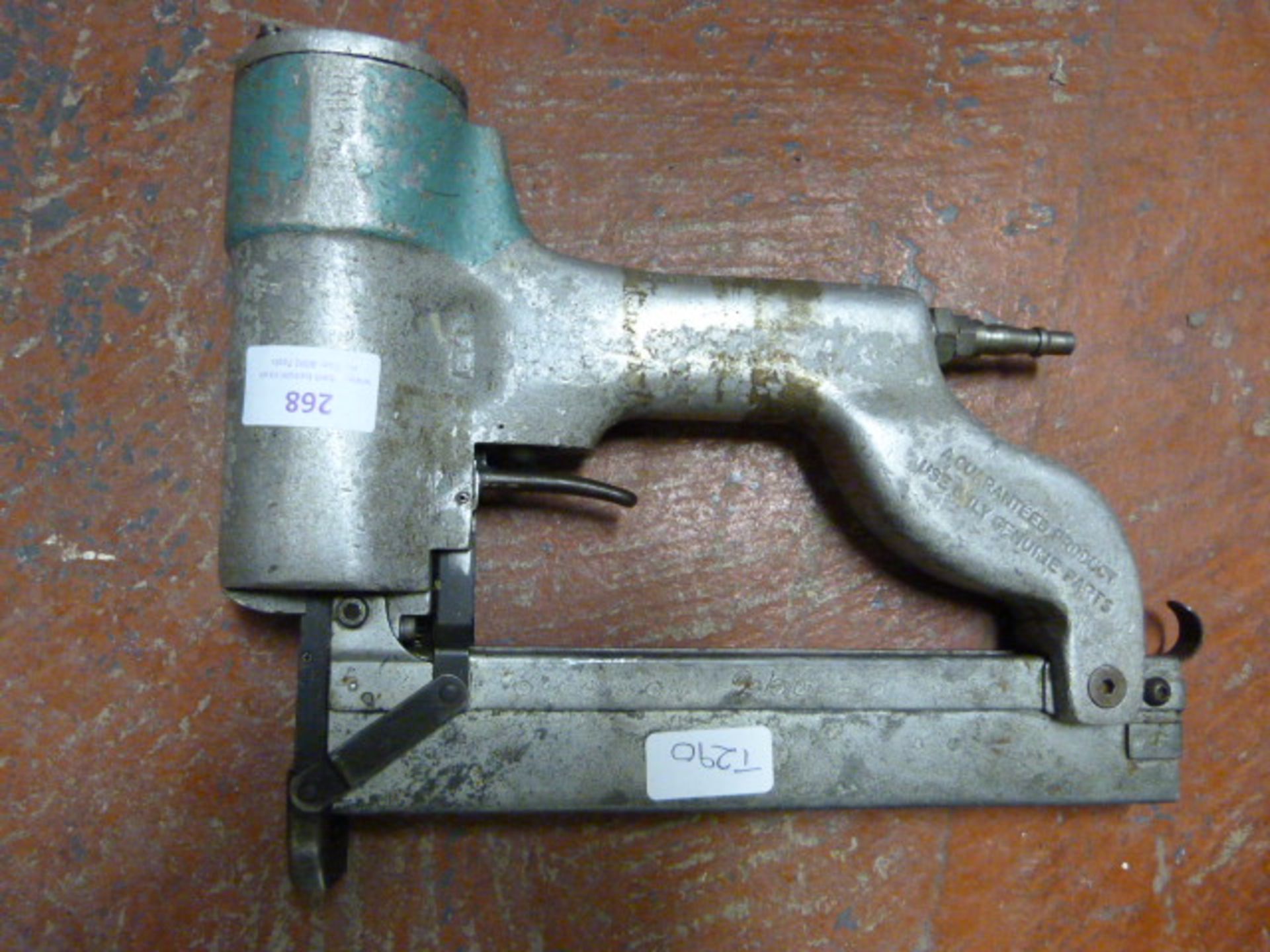 Pneumatic Stapler