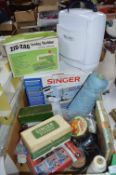 Singer Sewing Machine with Assorted Sewing Accesso