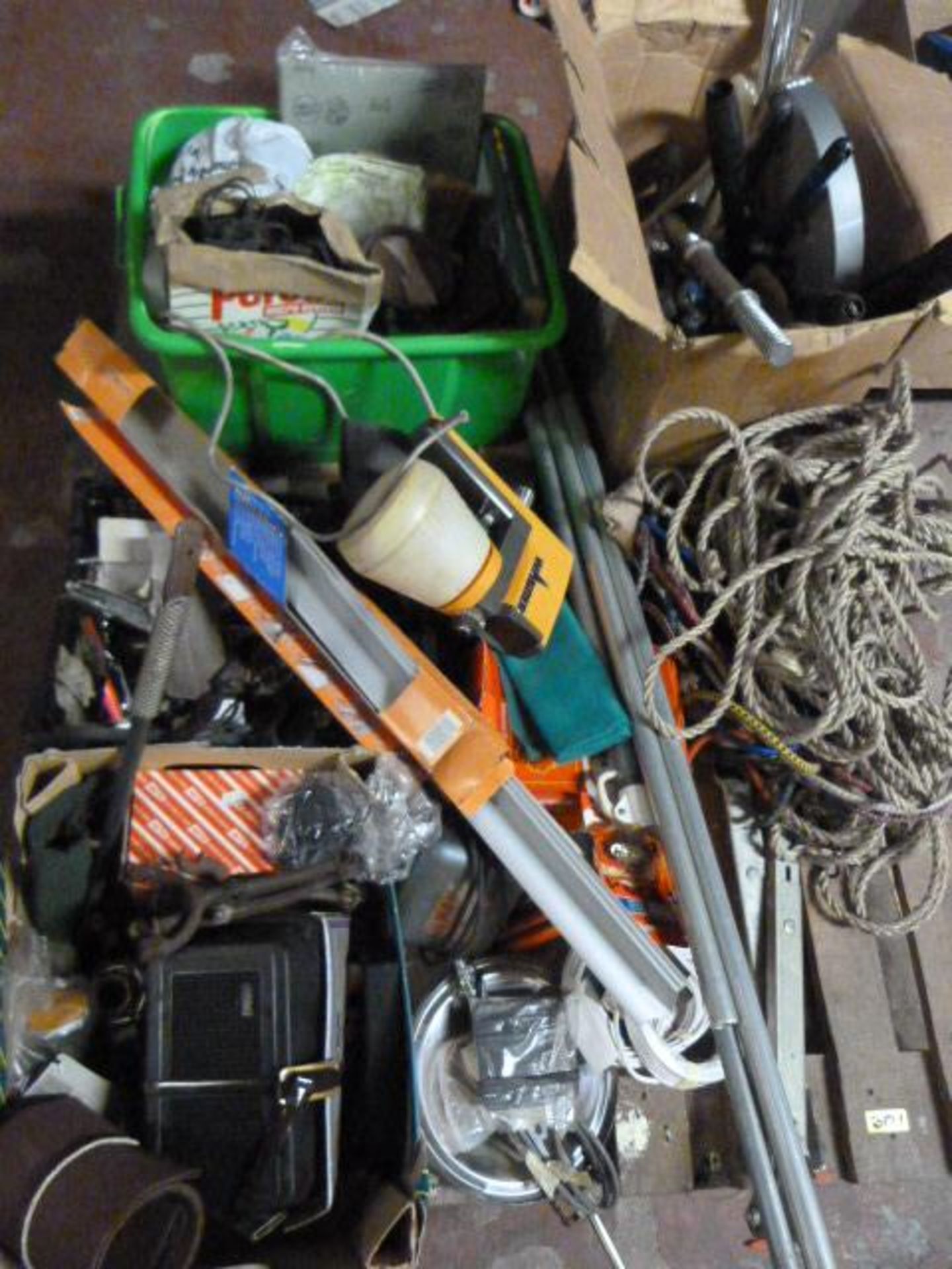 Pallet of Tools, Fittings, Rope, Bungee Cords, etc