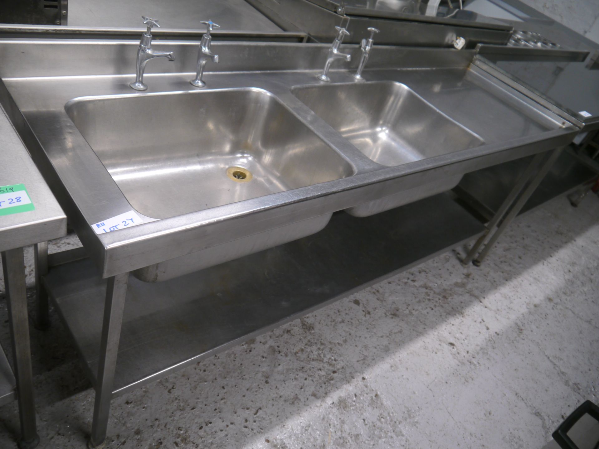 *Large Double Sink Large double sink, single RH drainer 2100 x 650 900 - Bild 3 aus 3