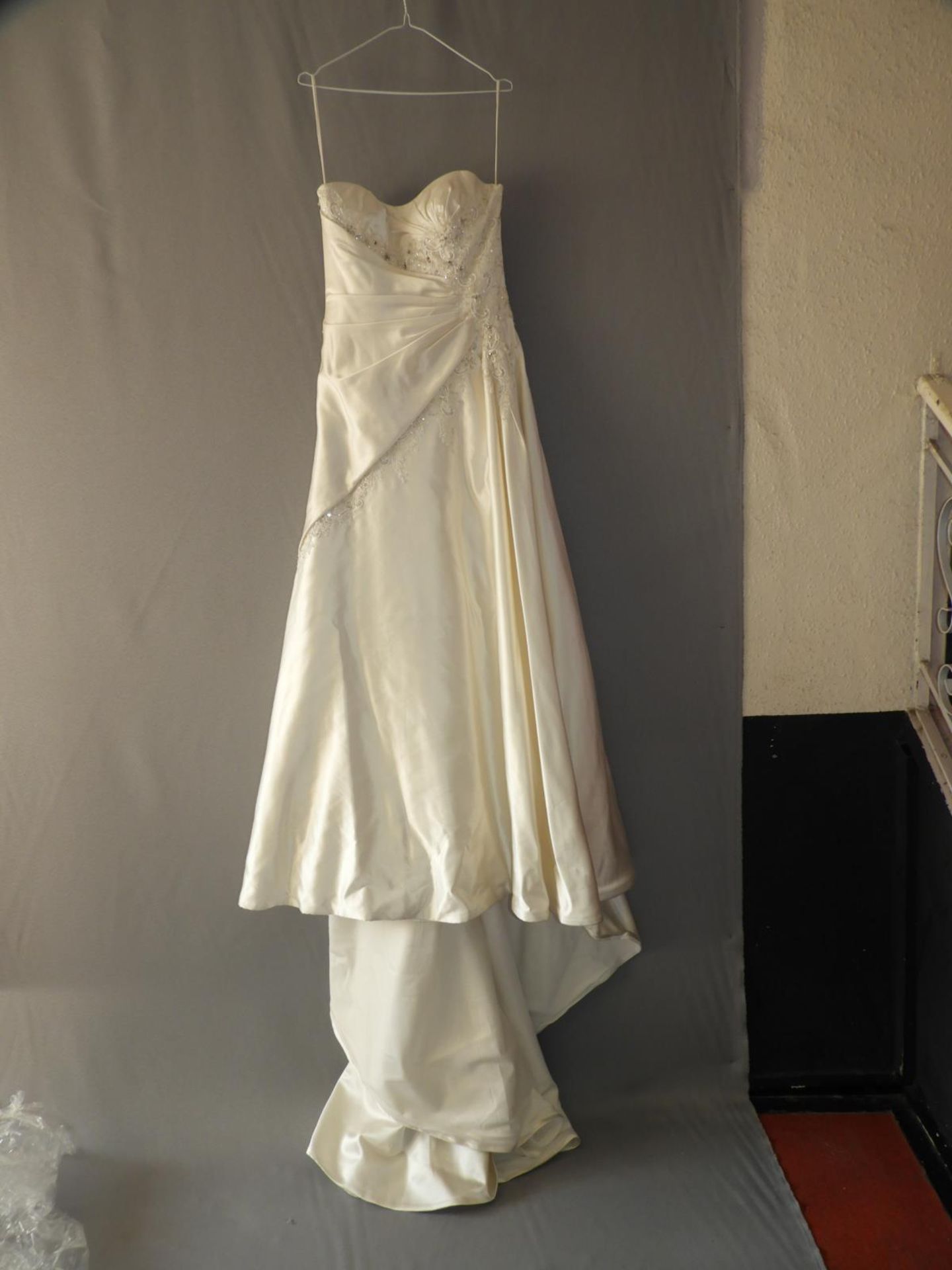 *White Wedding Dress Size: 10