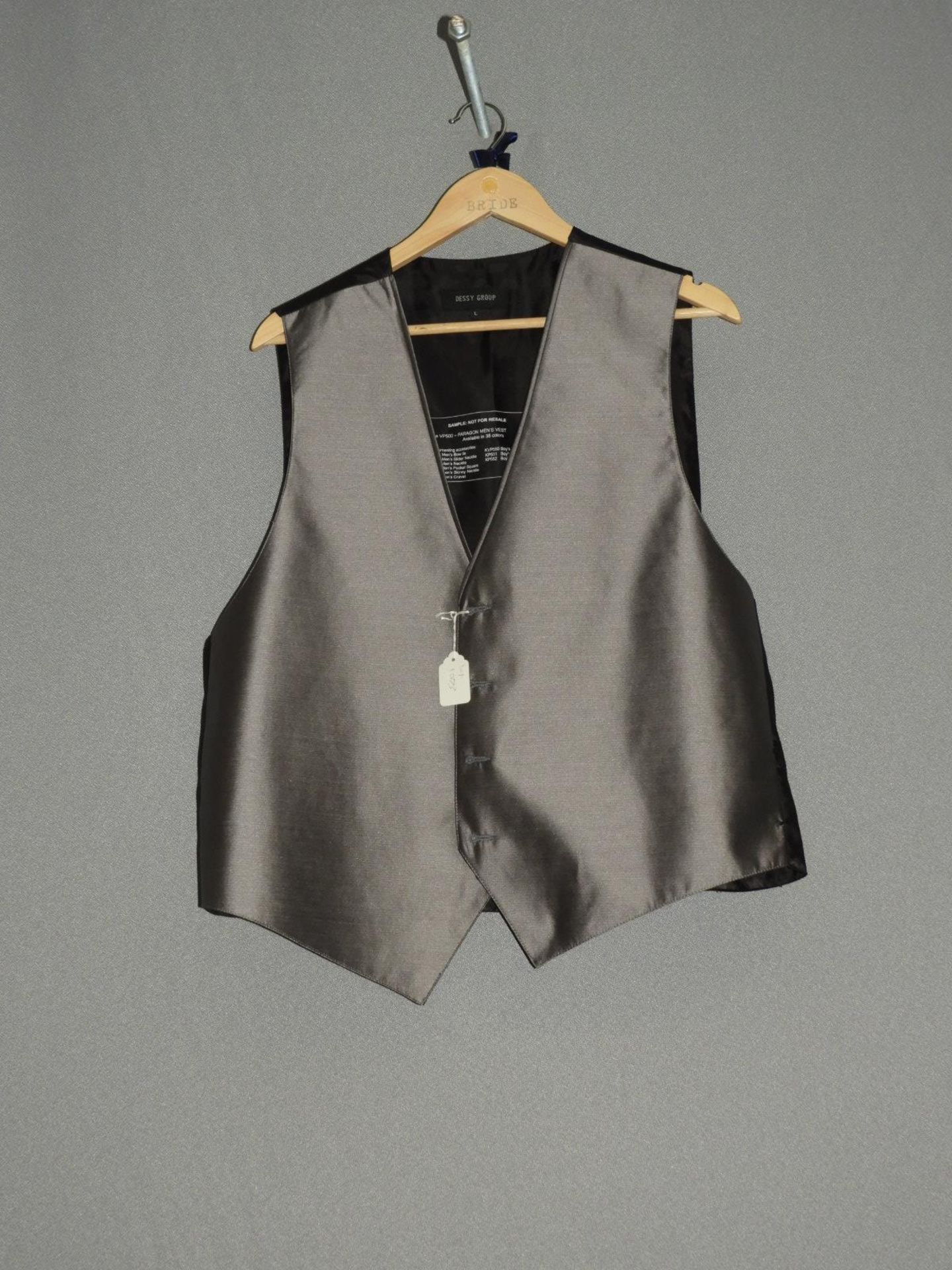 *Size: L Grey Waistcoat by Dessy Group