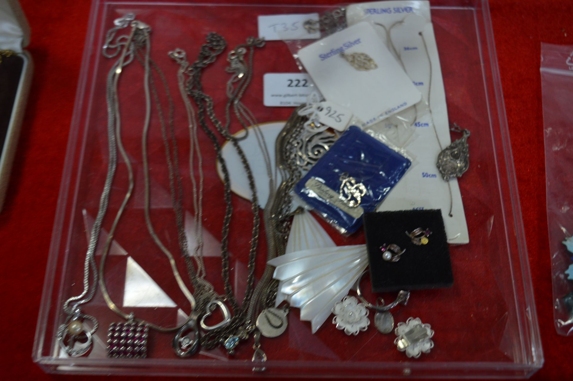 Tray Lot of 925 Sterling Silver Brooches, Chains,