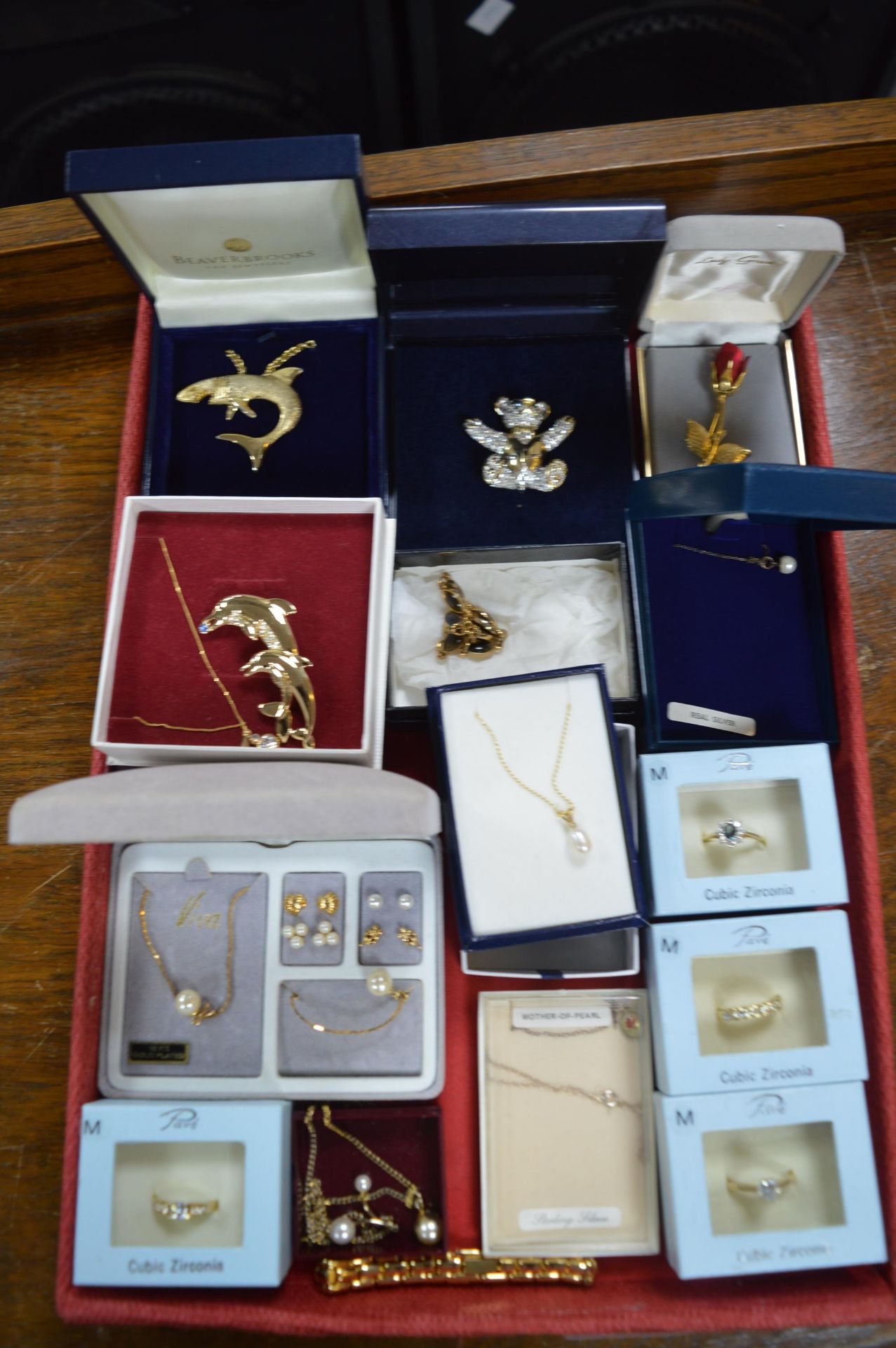 Tray Lot of Boxed Costume Jewellery; Brooches, Rin