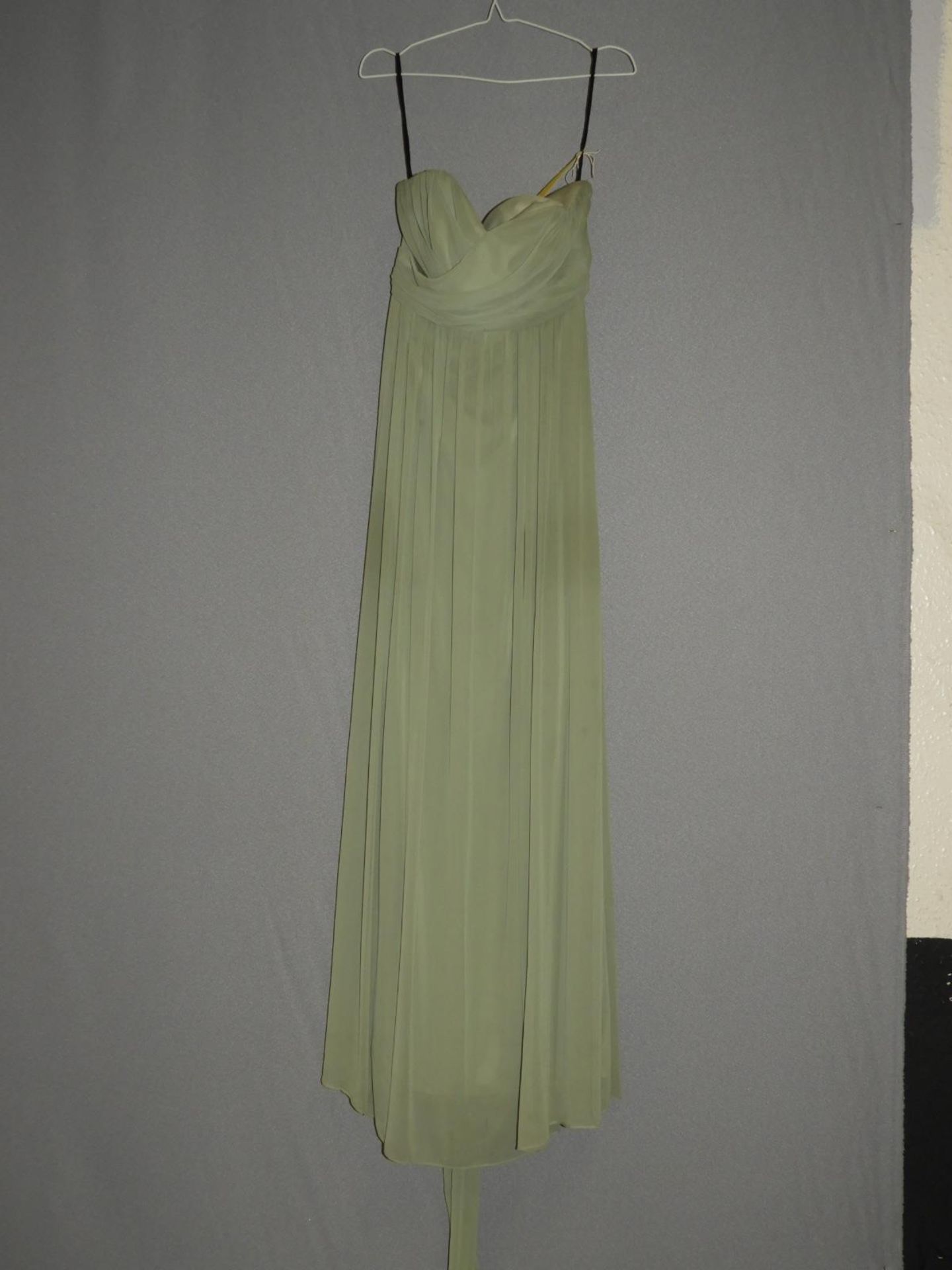 *Size: 12 Green Bridesmaid Dress By Dessy Collection (414/8106)