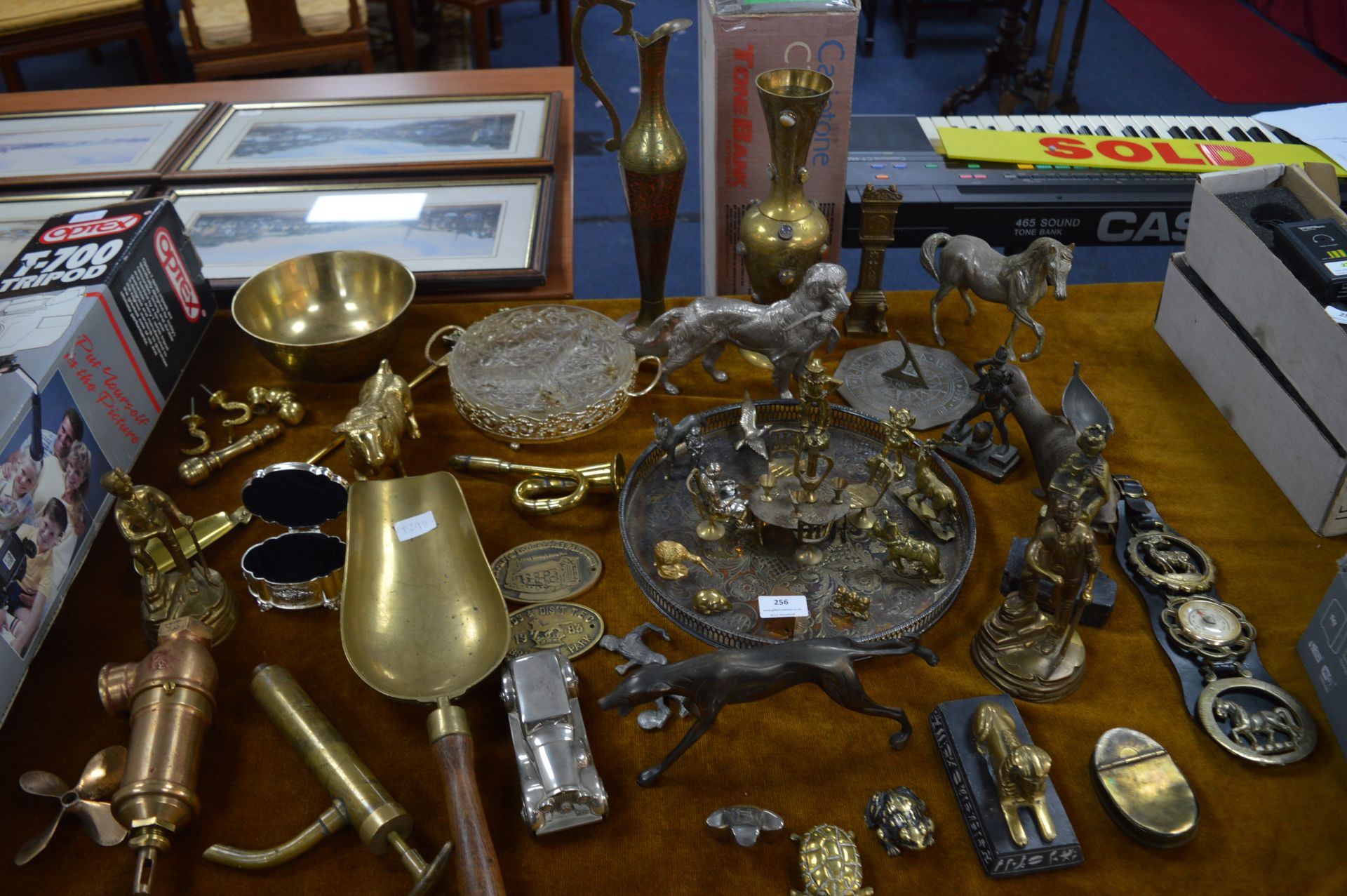 Collection of Assorted Brassware; Ornaments, Horse Brasses, Feed Scoop, etc.