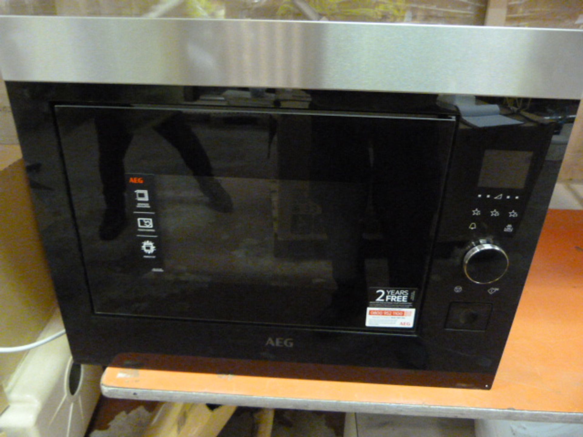 *AEG Integrated Microwave (Cracked Glass)