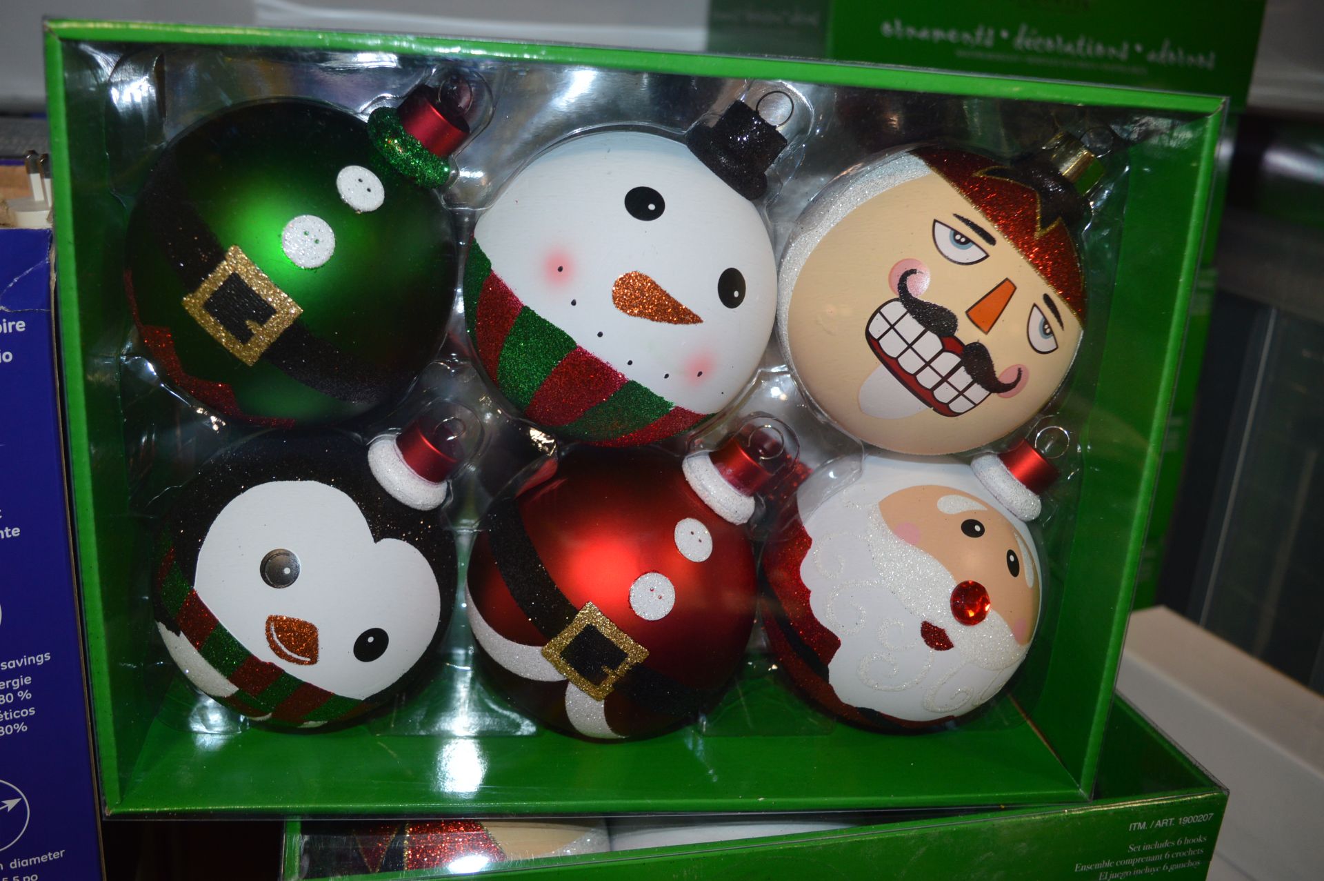 *C.G. Hunter Christmas Baubles 6pk