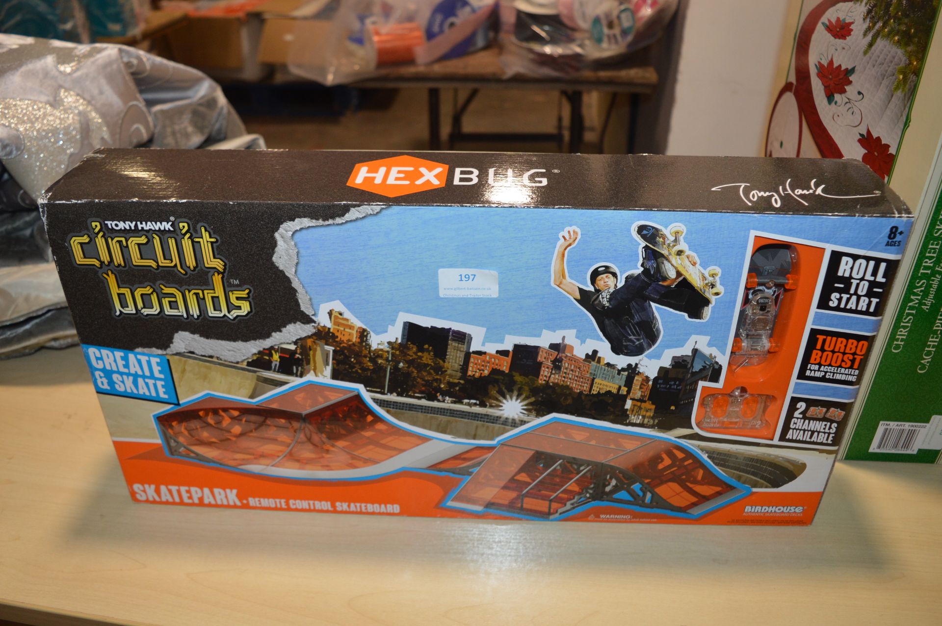 *Hexbug Circuit Boards Skatepark and Remote Contro