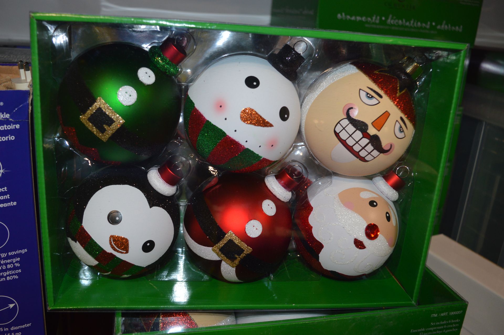 *C.G. Hunter Christmas Baubles 6pk