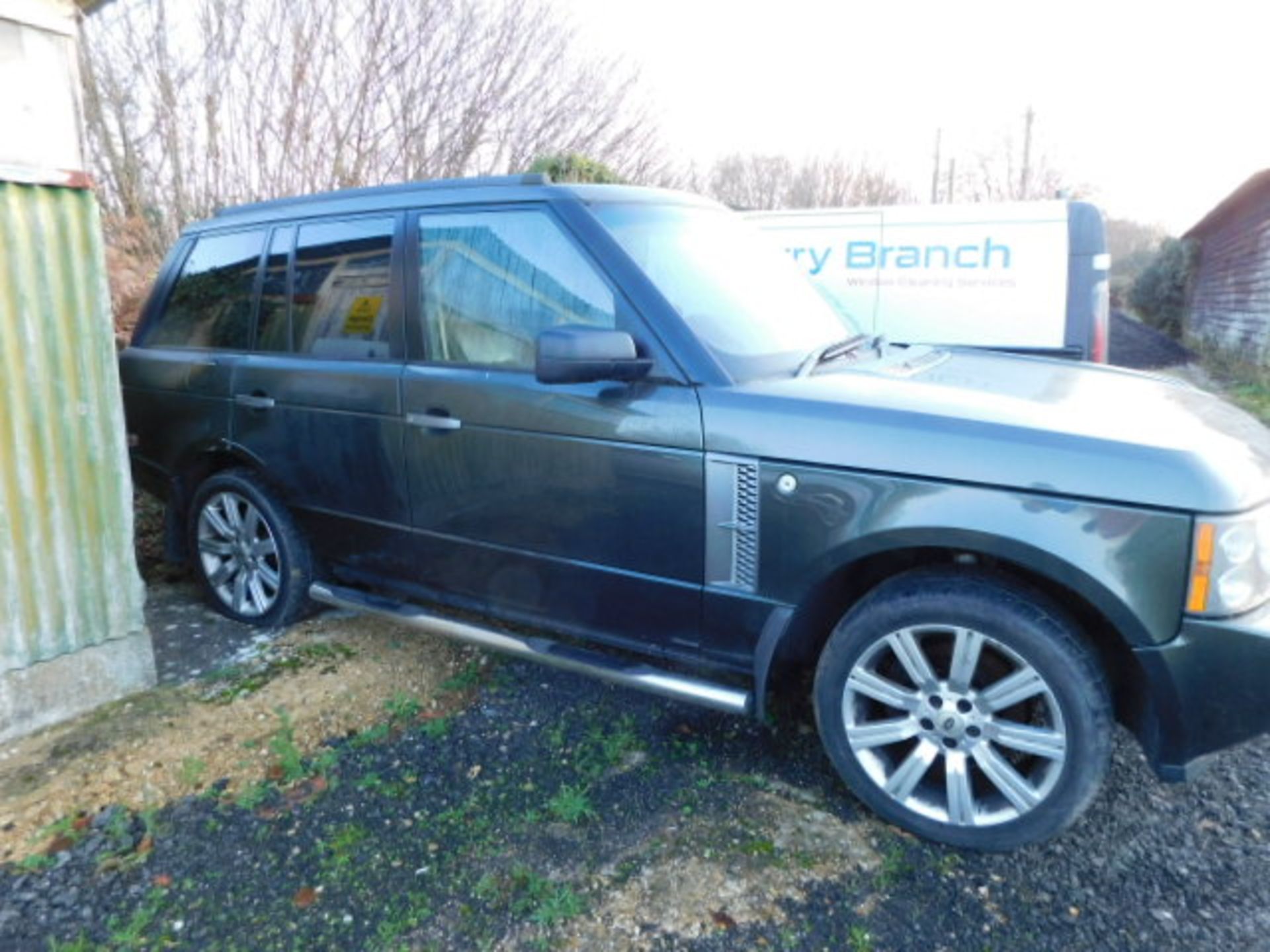 Romsey - Surplus/Part ex Range Rover - Gearbox Faults- Index KC06 MXM - NO MOT - *Buyers Premium - Image 2 of 2