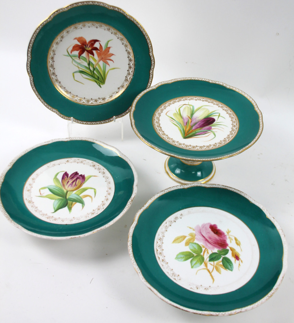 A 19thC continental porcelain part dessert service, comprising footed comport, 13cm H, two shallow - Image 3 of 3
