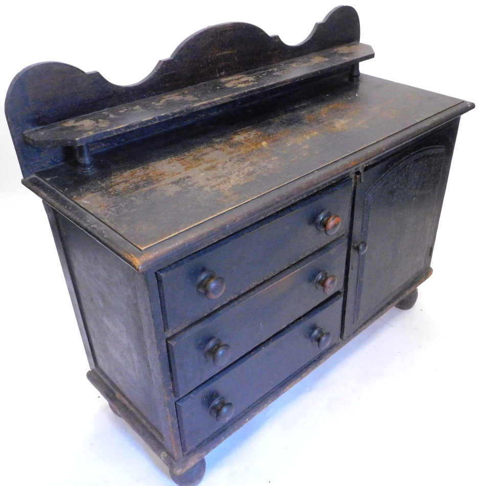 A late 19thC Lincolnshire painted pine dresser, with a raised back above an arrangement of three