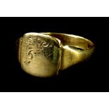 A 9ct gold signet ring, with scroll engraved square ring head, ring size U, 3.1g all in.