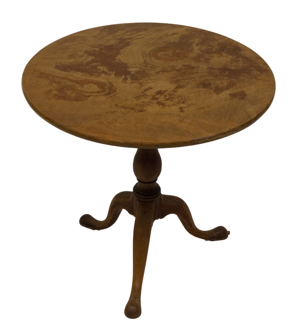 A George III mahogany supper table, with circular tilt top on bird cage platform, baluster stem - Image 2 of 4