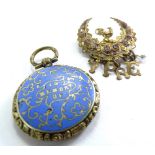 Two decorative items of jewellery, to include a Middle Eastern style brooch, with cockerel and