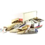 A large quantity of stamps, mainly loose etc.