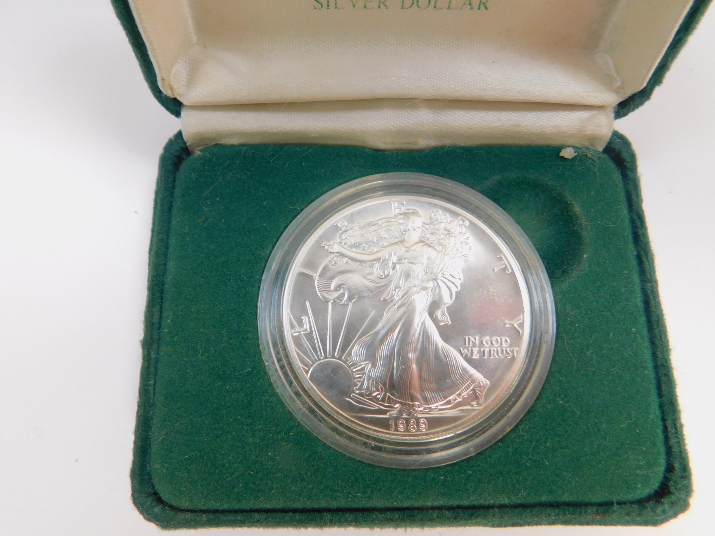 Three American Liberty Eagle silver dollars, 1989, boxed, 1992 and 2011, together with a Canadian - Image 2 of 2